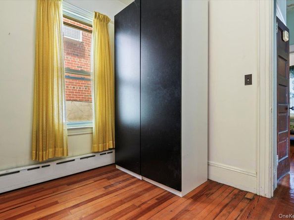 2871 Zulette Avenue, Bronx NY 10461