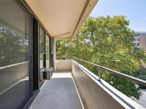 7-04 166th Street 6A, Beechhurst NY 11357