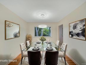 10 Elayne Court, Smithtown NY 11787