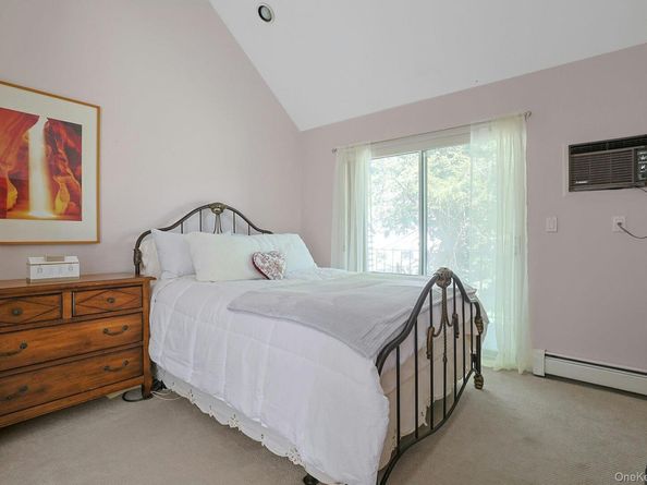 130 N Kensico Avenue 16, White Plains NY 10604