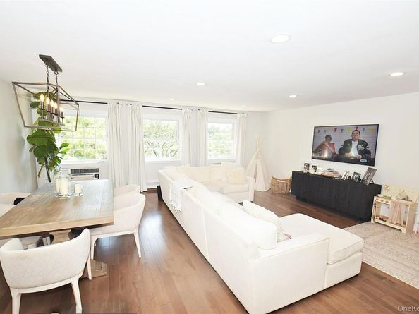 15-01 Jordan Court 104 U, Bayside NY 11360