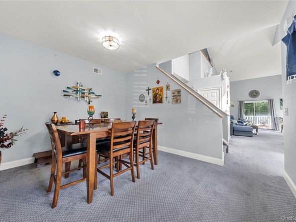 120 Kettles Lane 120, Medford NY 11763