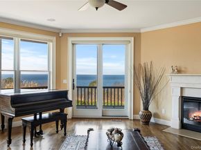 3172 Sound Avenue, Riverhead NY 11901