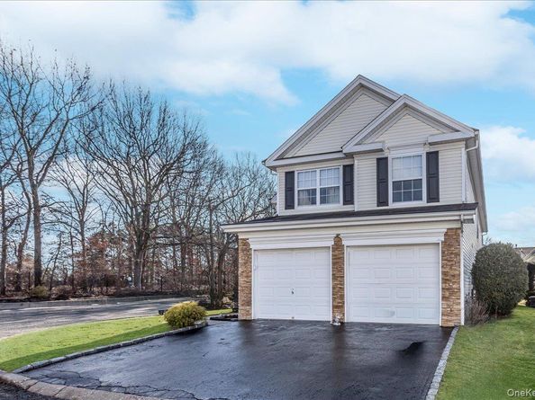 12 Jennifer Lane, Middle Island NY 11953