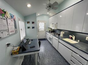 946 Manor Lane, Bay Shore NY 11706