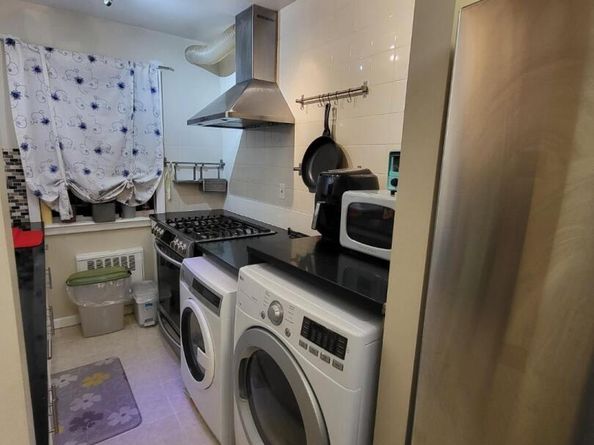 17-52 166th 4193, Whitestone NY 11357