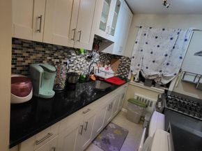 17-52 166th 4193, Whitestone NY 11357