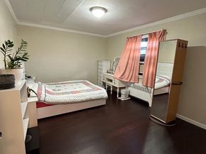 17-52 166th 4193, Whitestone NY 11357