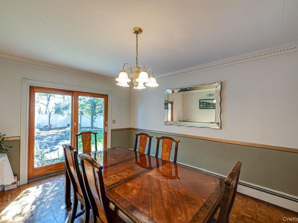 38 High Street, Roslyn Heights NY 11577