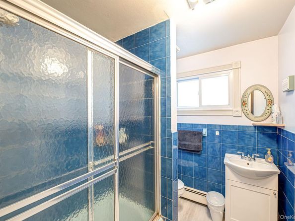 38 High Street, Roslyn Heights NY 11577