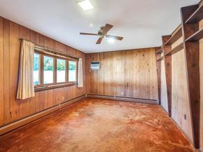 51 Fireplace Lane, Hicksville NY 11801