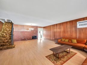 51 Fireplace Lane, Hicksville NY 11801