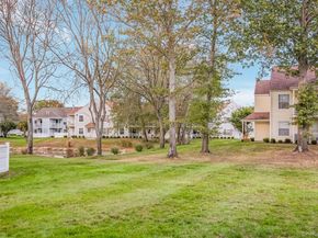 5 Fairview Circle, Middle Island NY 11953