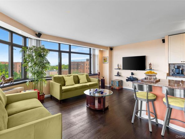112-01 Queens Boulevard 6J, Forest Hills NY 11375