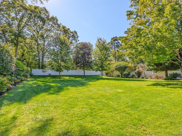 328 Joan Street, Ronkonkoma NY 11779