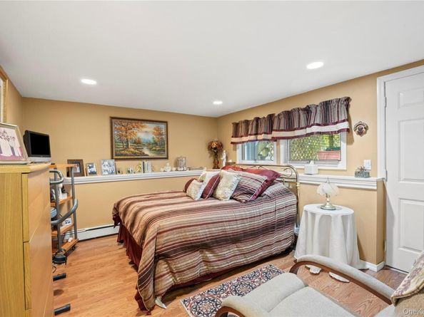 328 Joan Street, Ronkonkoma NY 11779