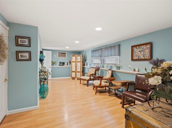 328 Joan Street, Ronkonkoma NY 11779