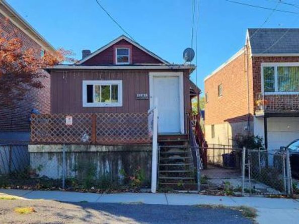 12412 7th Avenue, College Point NY 11356
