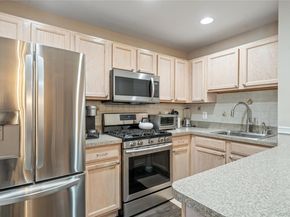 95 Morley Circle, Melville NY 11747