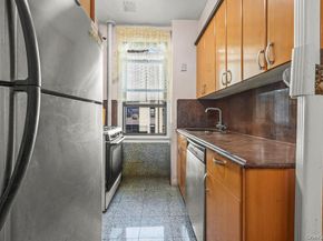 98-41 64th Road 4E, Rego Park NY 11374