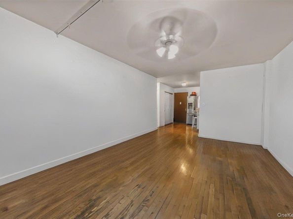 86-16 60th  Ave 2B, Elmhurst NY 11373