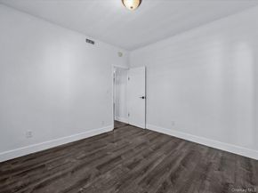 360 Franklin Avenue, Hewlett NY 11557
