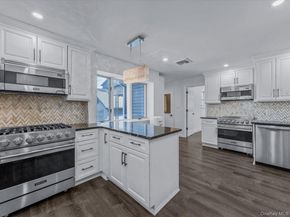 360 Franklin Avenue, Hewlett NY 11557