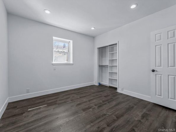 360 Franklin Avenue, Hewlett NY 11557