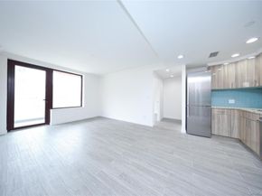 13227 41st Road 4A, Flushing NY 11355