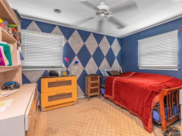 2845 Whaleneck Drive, Merrick NY 11566