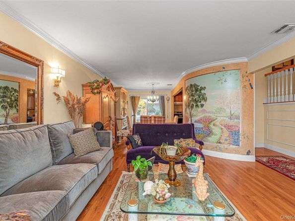 2845 Whaleneck Drive, Merrick NY 11566