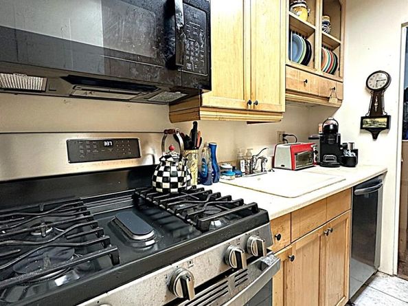 1085 Warburton Avenue 516, Yonkers NY 10701