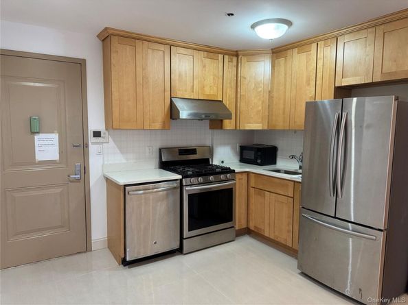6538 Austin Street 2H, Rego Park NY 11374