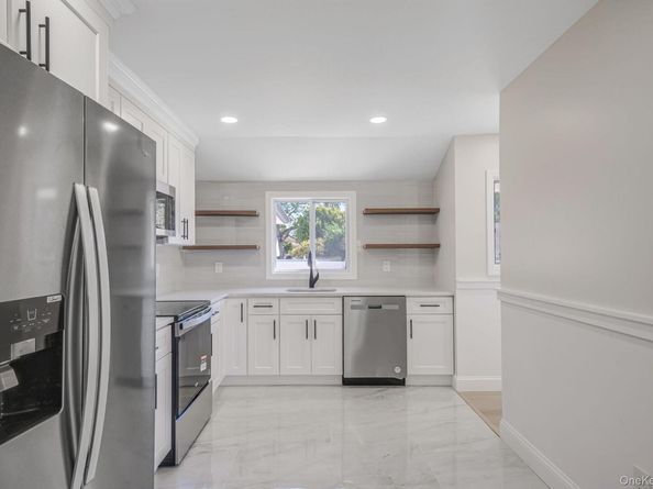 109 Westwood Avenue, Deer Park NY 11729