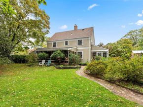 4 Shipman Lane, Stony Brook NY 11790