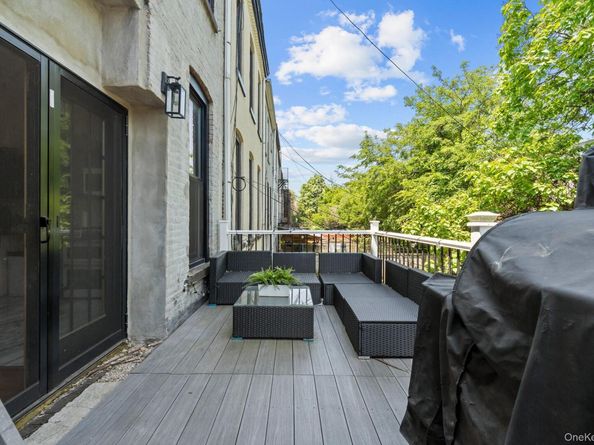 609 Lexington Avenue, Brooklyn NY 11221