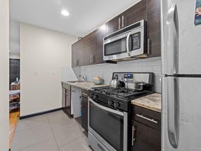 609 Lexington Avenue, Brooklyn NY 11221