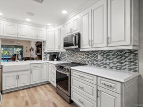 8 Scarborough Drive, Smithtown NY 11787