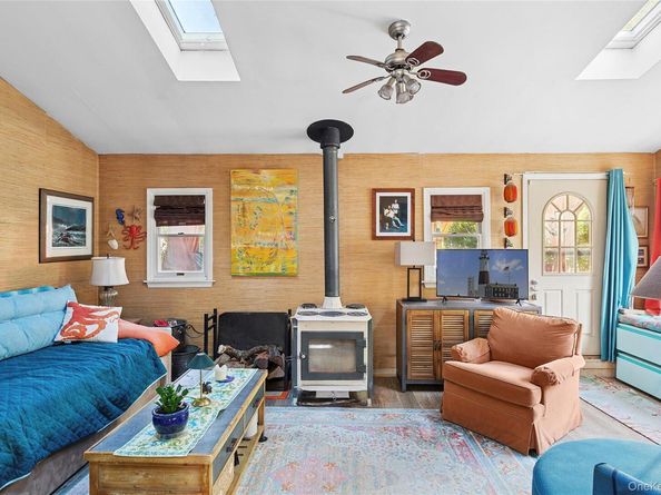 42 Locust Avenue, Southampton NY 11968