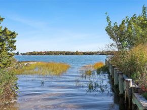 42 Locust Avenue, Southampton NY 11968