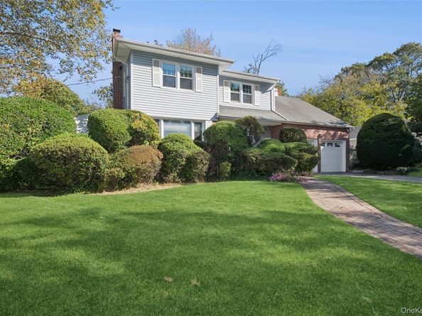 142 Maryland Avenue, Freeport NY 11520