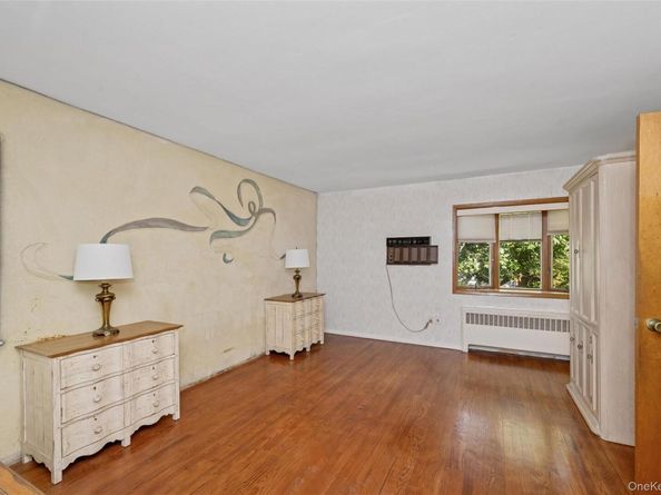 142 Maryland Avenue, Freeport NY 11520