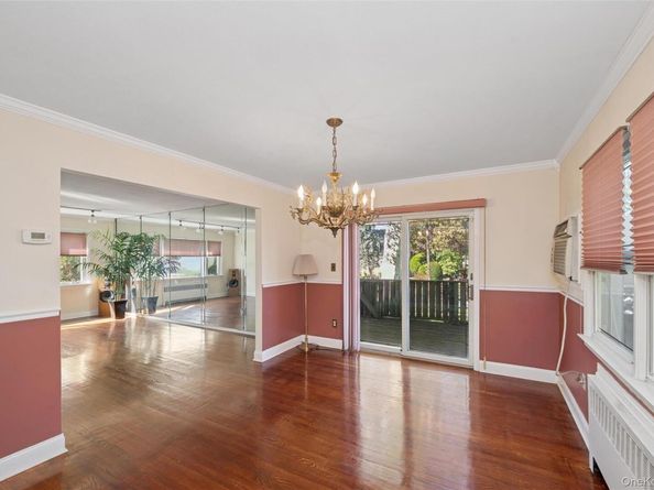 142 Maryland Avenue, Freeport NY 11520