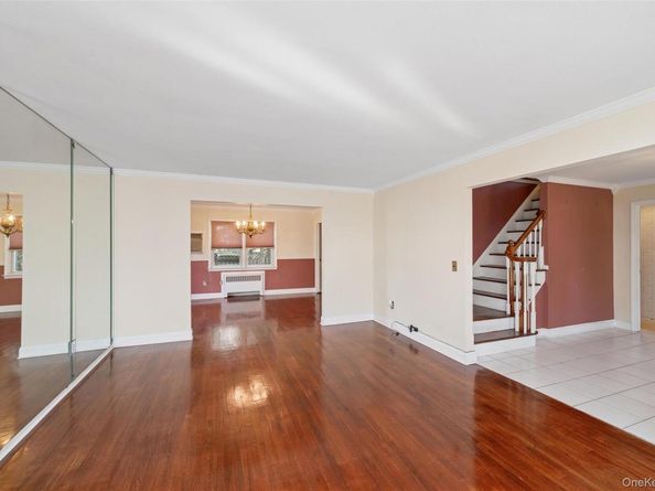 142 Maryland Avenue, Freeport NY 11520