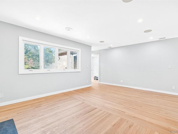 217 Moore Street, Hartsdale NY 10530
