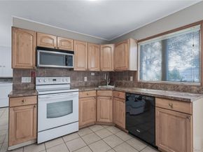 71 Chimney Lane, Levittown NY 11756