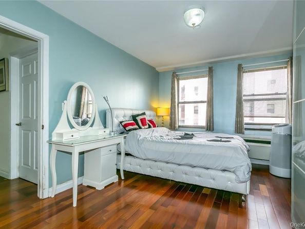 7119 162nd Street 2H, Fresh Meadows NY 11365