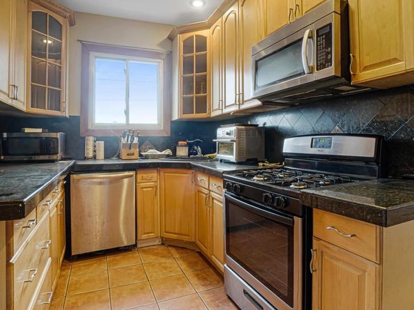 9302 202nd Street, Hollis NY 11423