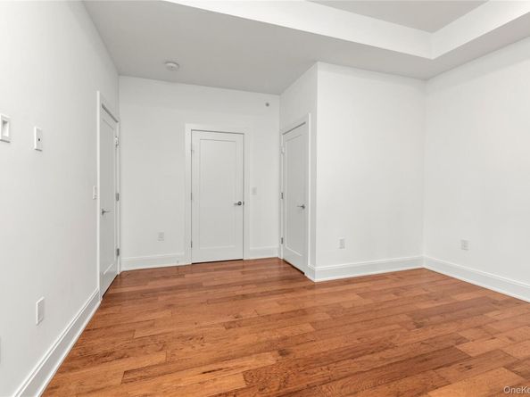 404 White Rose Lane 404, East Meadow NY 11554