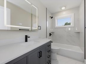 7 Hoover Lane, Bethpage NY 11714